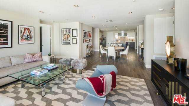 432 N Oakhurst Drive #404 Beverly Hills, CA 90210