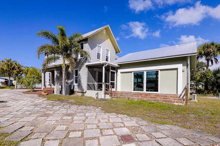 109 Riverview Dr. Drive Jensen Beach, FL 34957