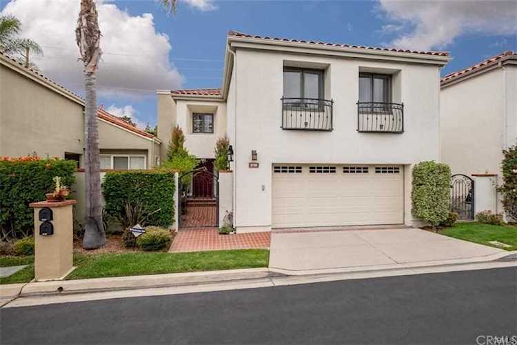 5729 Avenida Estoril Long Beach, CA 90814