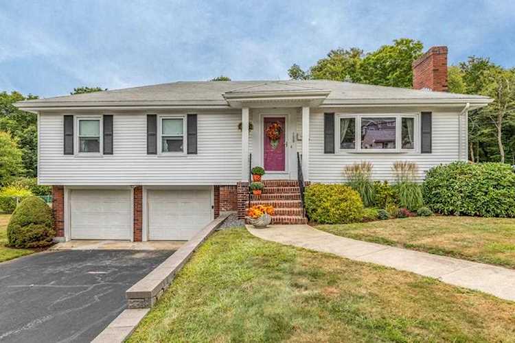 188 Ridgewood Rd Milton, MA 02186 | MLS 72562620 Photo 1