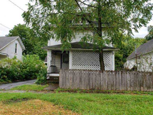 $27,350 - For sale - 626 Park Street, Marion, OH 43302 - MLS#219034266 - Marion. - This investor special may need some TLC but it has good potential. Situated on a deep lot and... Photo 1