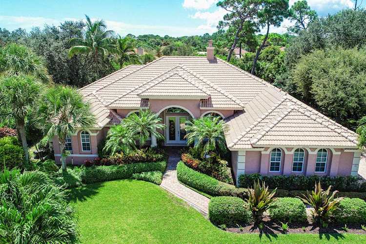 7902 SE Osprey Street Hobe Sound, FL 33455