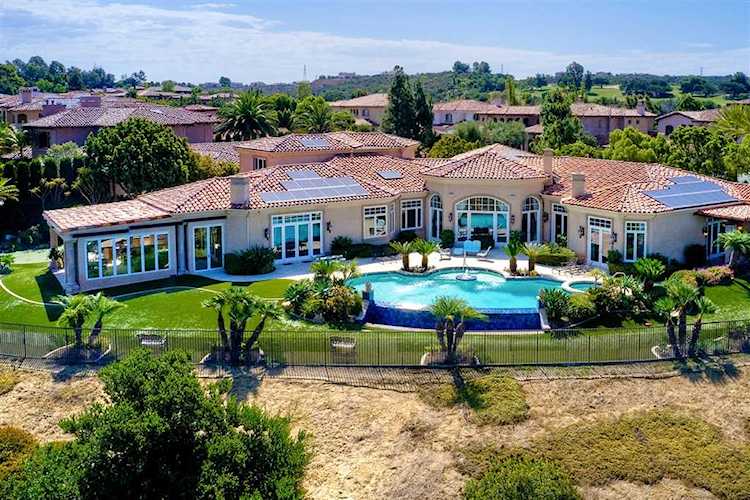 5802 Meadows Del Mar San Diego, CA 92130