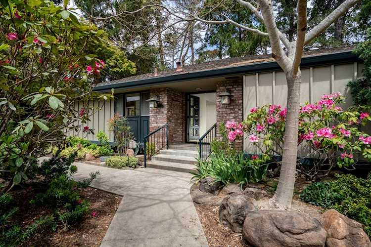 134 Del Mesa Carmel Carmel, CA 93923 | MLS 52153648 Photo 1