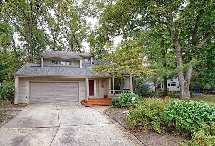 1133 Oakwood Lane Westerville, OH 43081 | MLS 219034382 - Franklin Photo 1