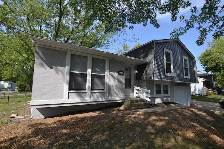 $150,000 - For sale - 1903 Mountain Oak Road, Columbus, OH 43219 - MLS#219034330 - Franklin. - This lovely 4 level split home has been completely remodeled from top to bottom. It sits upon a... Photo 1