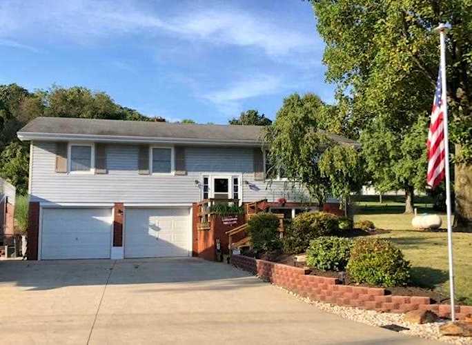 $160,000 - For sale - 100 Terry Drive, Newark, OH 43055 - MLS#219034281 - Licking. - Licking Valley Home on almost a 1/2 acre with attached 2 car oversized garage.Open concept kitchen... Photo 1