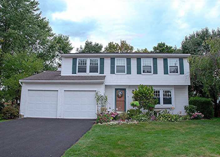1015 Tipton Court Westerville, OH 43081 | MLS 219034278 - Franklin Photo 1