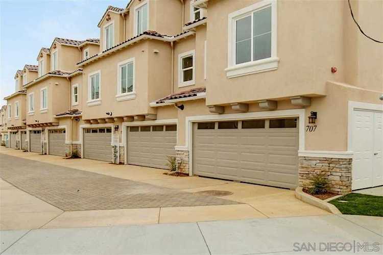 715 Magnolia Ave Carlsbad, CA 92008
