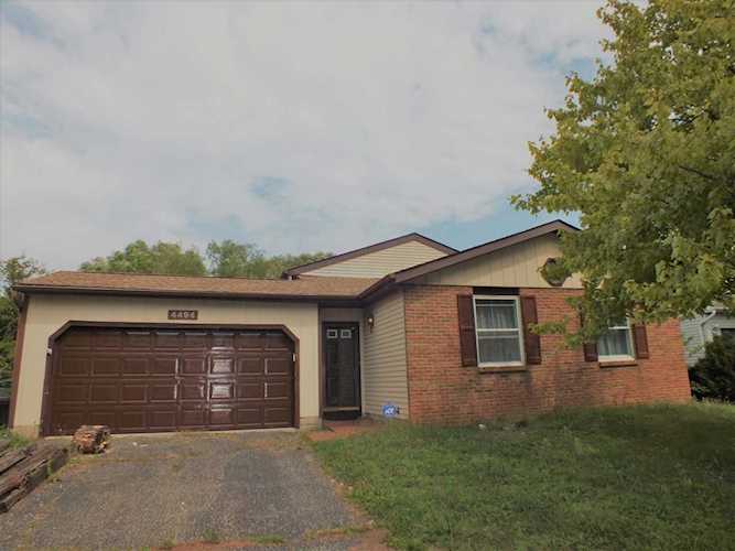 4494 Hickory Wood Drive Columbus, OH 43228 | MLS 219034274 - Franklin Photo 1