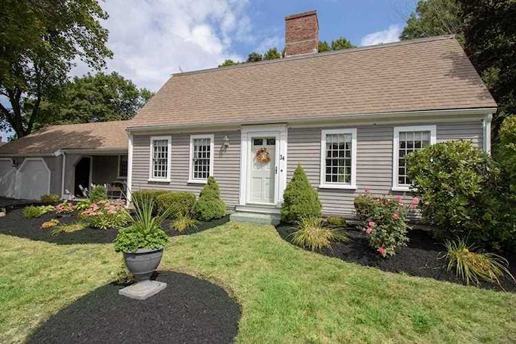 34 Heritage Ln. Weymouth, MA 02189 | MLS 72562930 Photo 1