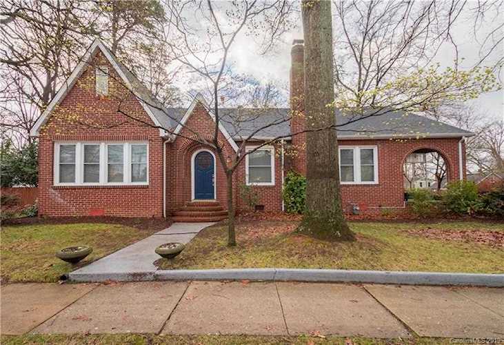 2201 Mcclintock Rd Charlotte, NC 28205 | MLS 3548839 Photo 1