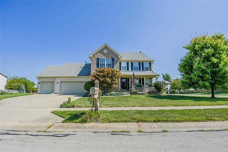 13795 Brightwater Drive Fishers, IN 46038 | MLS 21667050 Photo 1