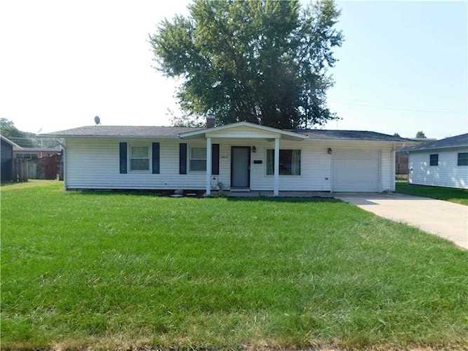 1017 Harney Drive Lebanon, IN 46052 | MLS 21667676 Photo 1