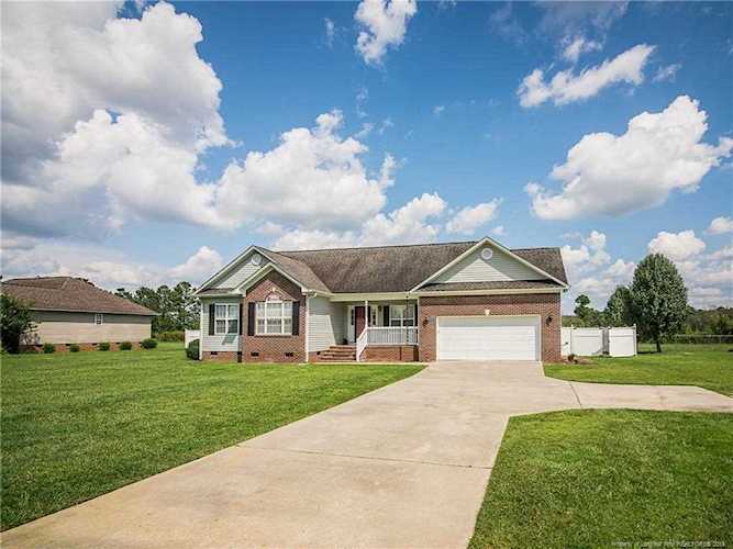 1226 W Carthage Rd Lumberton, NC 28360 | MLS 616018 Photo 1