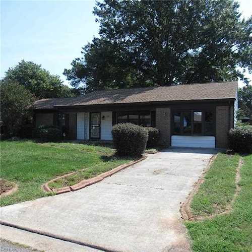 3315 Merlin Ct Chesapeake VA 23323 | MLS# 10281275 - TREG.com Photo 1