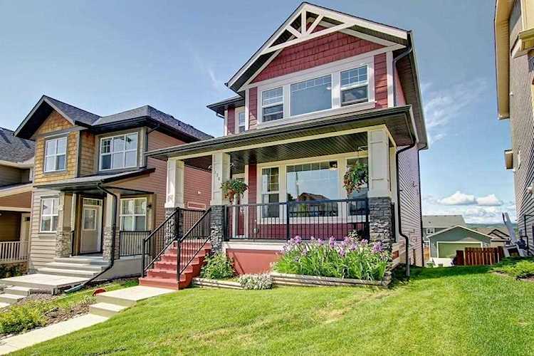 138 Heritage Drive Cochrane, AB T4C 0Y3