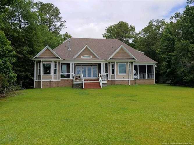 96 Crystal Point Sanford, NC 27332 | MLS 611161 Photo 1