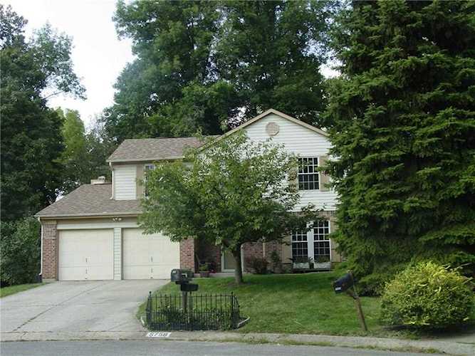 5758 Mccloud Court N Indianapolis, IN 46254 | MLS 21667898 Photo 1