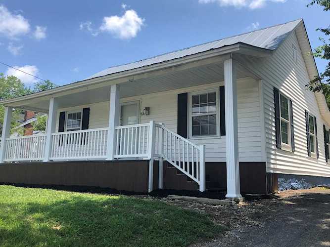 721 N Charles Seviers Blvd Blvd Clinton, TN 37716 | MLS 1086687 Photo 1