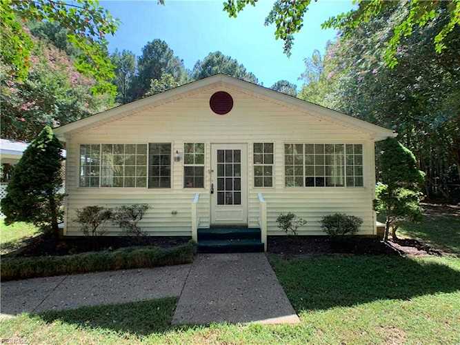 19446 Kellam Rd Quinby VA 23423 | MLS# 10281584 - TREG.com Photo 1