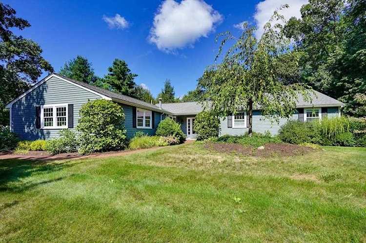 64 Indian Hill Rd, Medfield, MA 02052 - $600,000 - MLS#72561817 Photo 1