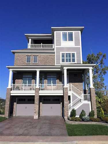 101 Watch Hill Ln Newport, KY 41071