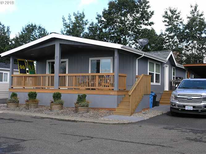300 SW 7th Ave #102 Battle Ground, WA 98604 MLS# 19211795 | PNWR.com Photo 1