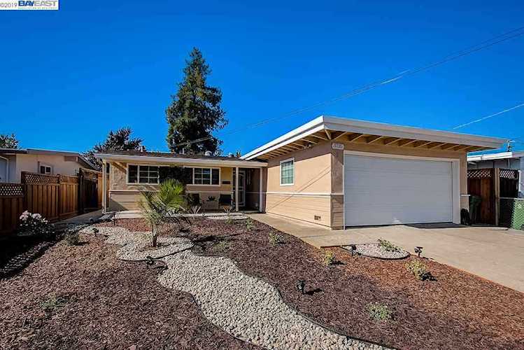 3735 Independence Rd Fremont, CA 94538 | MLS 40881003 Photo 1