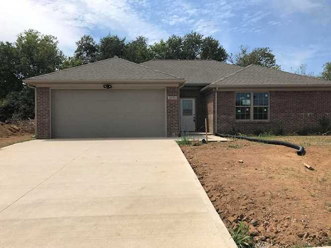 3072 Barlows Brook Rd Shelbyville, KY 40065 | MLS 1543115 Photo 1