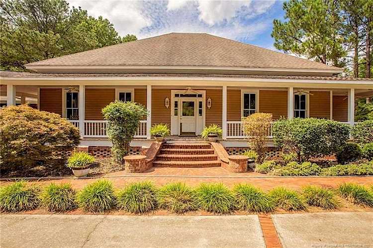 2330 Willougby Dr Eastover, NC 28312