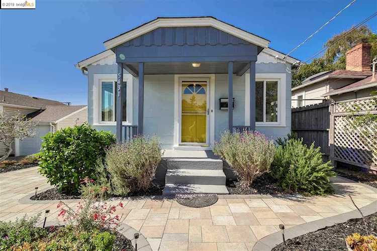 5431 Santa Cruz Ave Richmond, CA 94804 | MLS 40880594 Photo 1