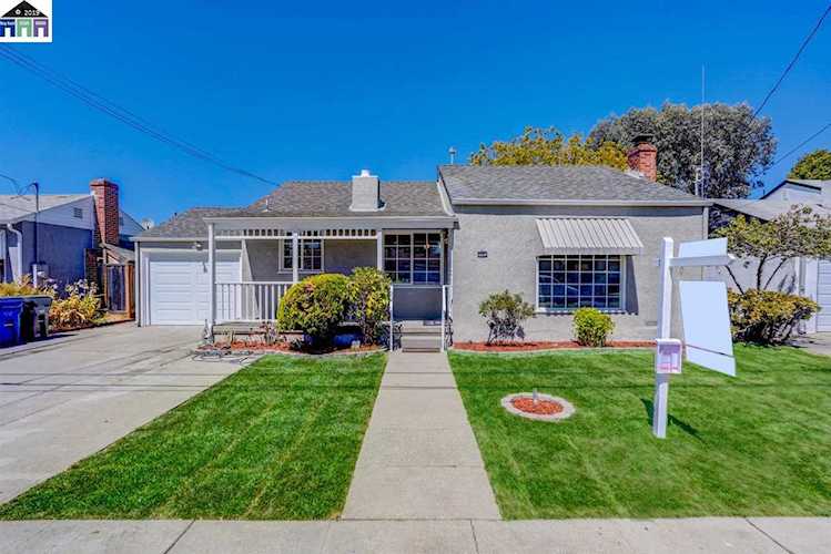 2354 Star Ave Castro Valley, CA 94546 | MLS 40880821 Photo 1