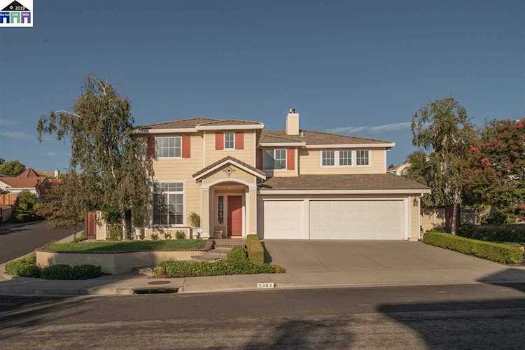 5383 Fernbank Dr Concord, CA 94521 | MLS 40880858 Photo 1