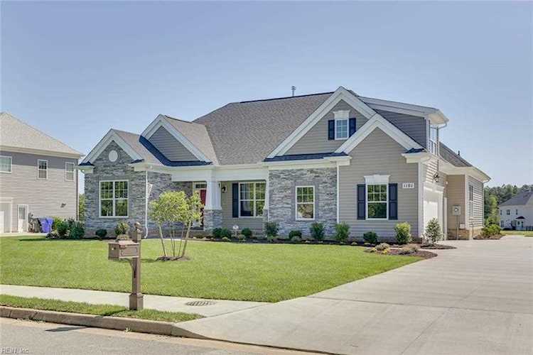 home for sale in The Preserve Chesapeake VA 23320 - MLS 10281632 Photo 1