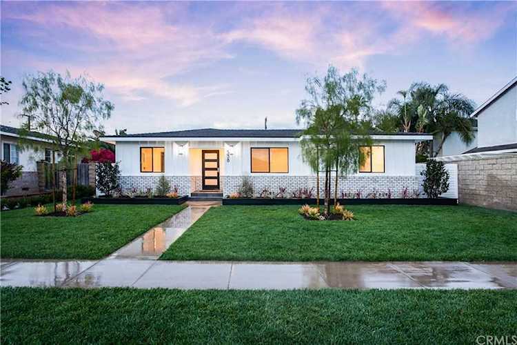 338 E 19th Street Costa Mesa, CA 92627 | MLS OC19106557 Photo 1