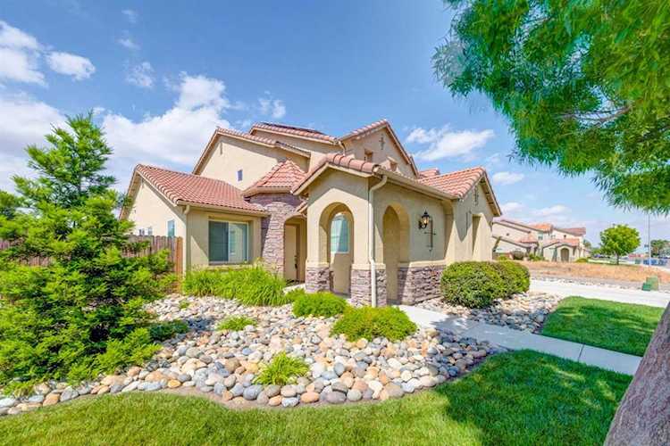 2258 George Street Dos Palos, CA 93620 | MLS 52193252 Photo 1