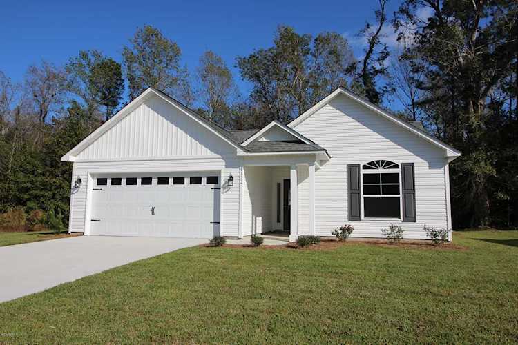 Home For Sale At 9322 Straightway Drive, Leland NC in Lewis Ridge Photo 1
