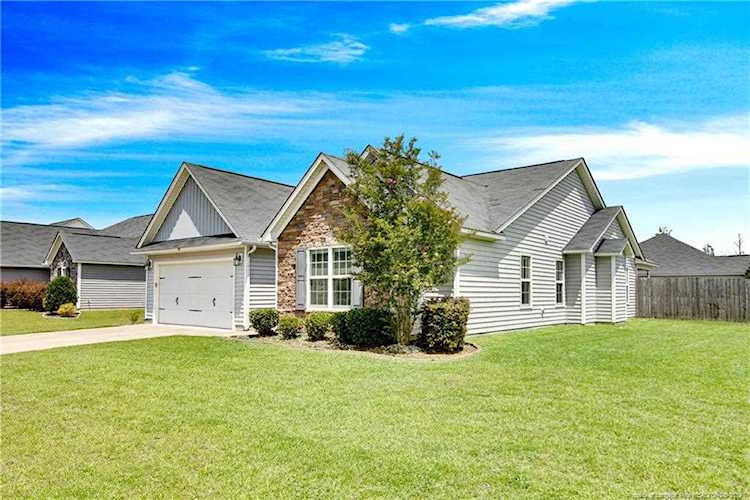 641 Hogart St Raeford, NC 28376 | MLS 611440 Photo 1