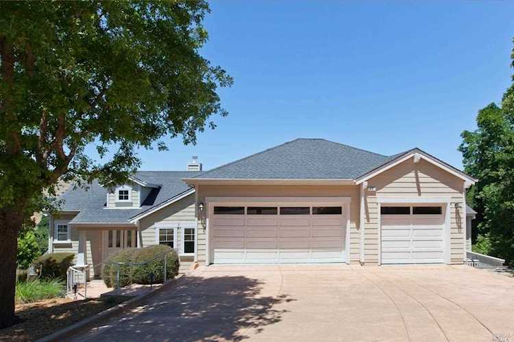 45 Miwok Drive Novato, CA 94947 | MLS 21914841 Photo 1