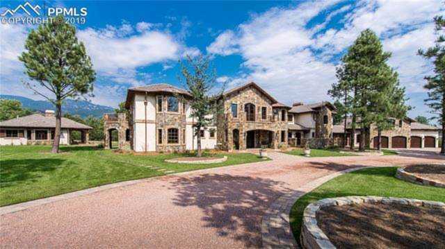 22 Crossland Road Colorado Springs, CO 80906