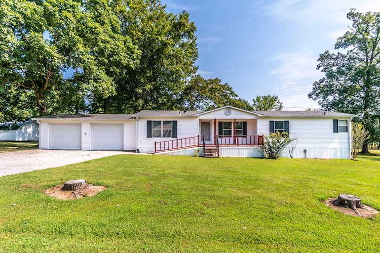 1520 Scaffold Cane Road Berea, KY 40403