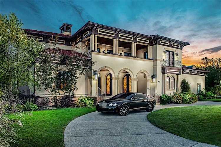 2377 Finchley Road Carmel, IN 46032