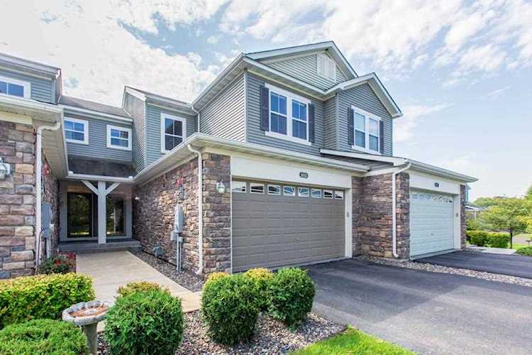 1833 Freedom Lane Chanhassen, MN 55317
