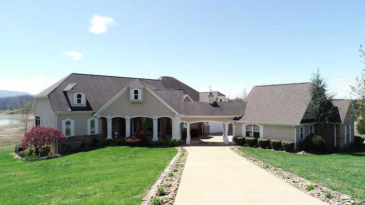 2480 Hills Chapel Road Rd Dandridge, TN 37725