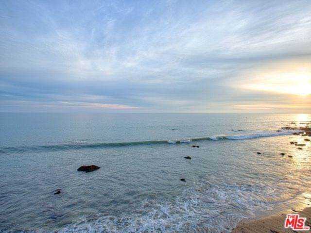 20624 Pacific Coast Highway, Malibu, CA 90265 | RubyHome Photo 1