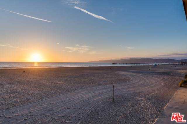 4403 Ocean Front #203, Marina del Rey, CA 90292 | MLS #19512186 Photo 1