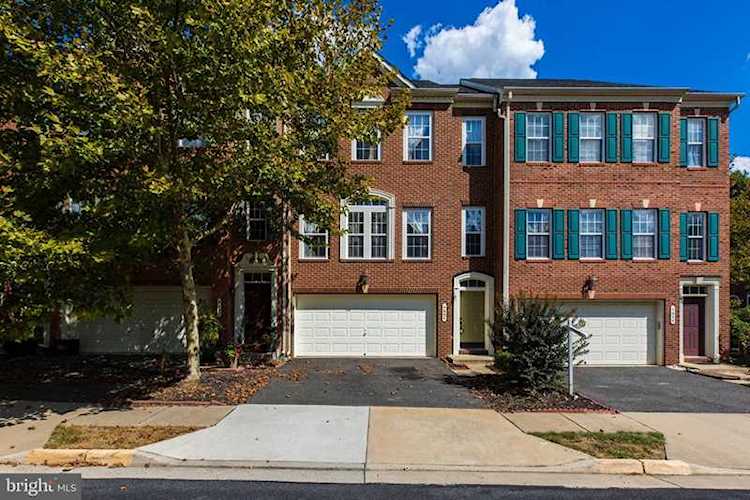 4660 Helen Winter Terrace Alexandria, VA 22312