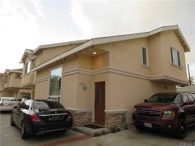 14819 Larch Avenue Lawndale, CA 90260 | MLS SB19084997 Photo 1
