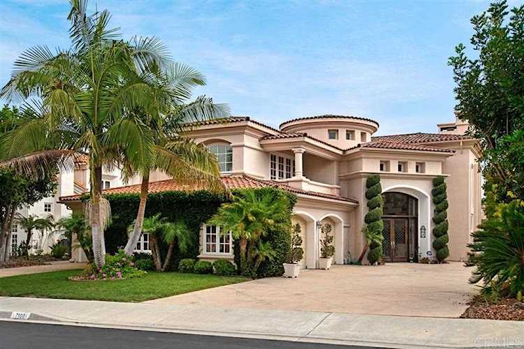 7100 Aviara Drive Carlsbad, CA 92011